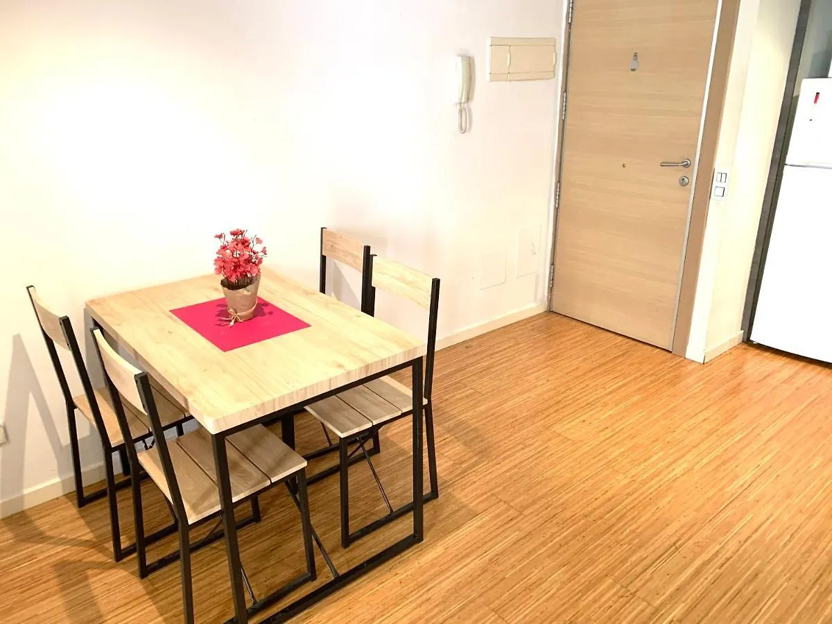 Apartment Next To Ramblas Barcelona